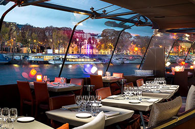 パリセーヌ川ディナ―クルーズ