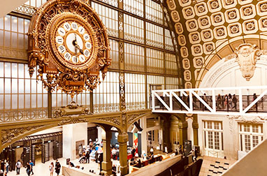 日本語ガイドが専属でオルセー美術館をご案内