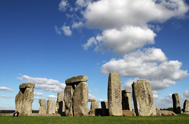 世界遺産を訪ねて！ストーンヘンジ観光午前ツアー